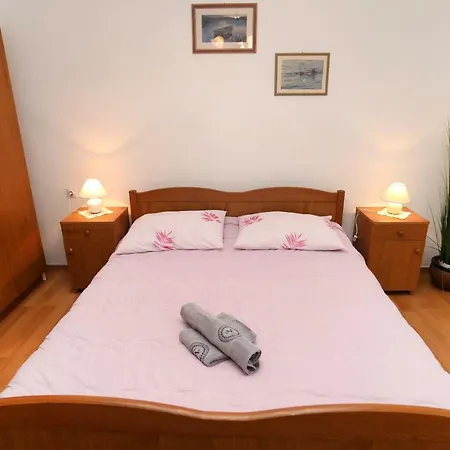 Апартаменты Katarina *