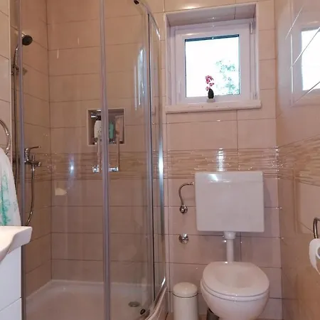 Апартаменти Katarina