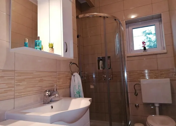 Katarina 트로기르